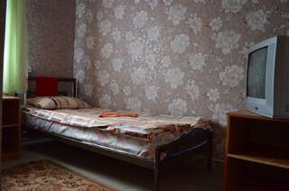 Мини-отель Ассорти Муром Двухместный номер с 2 отдельными кроватями и собственной ванной комнатой-1